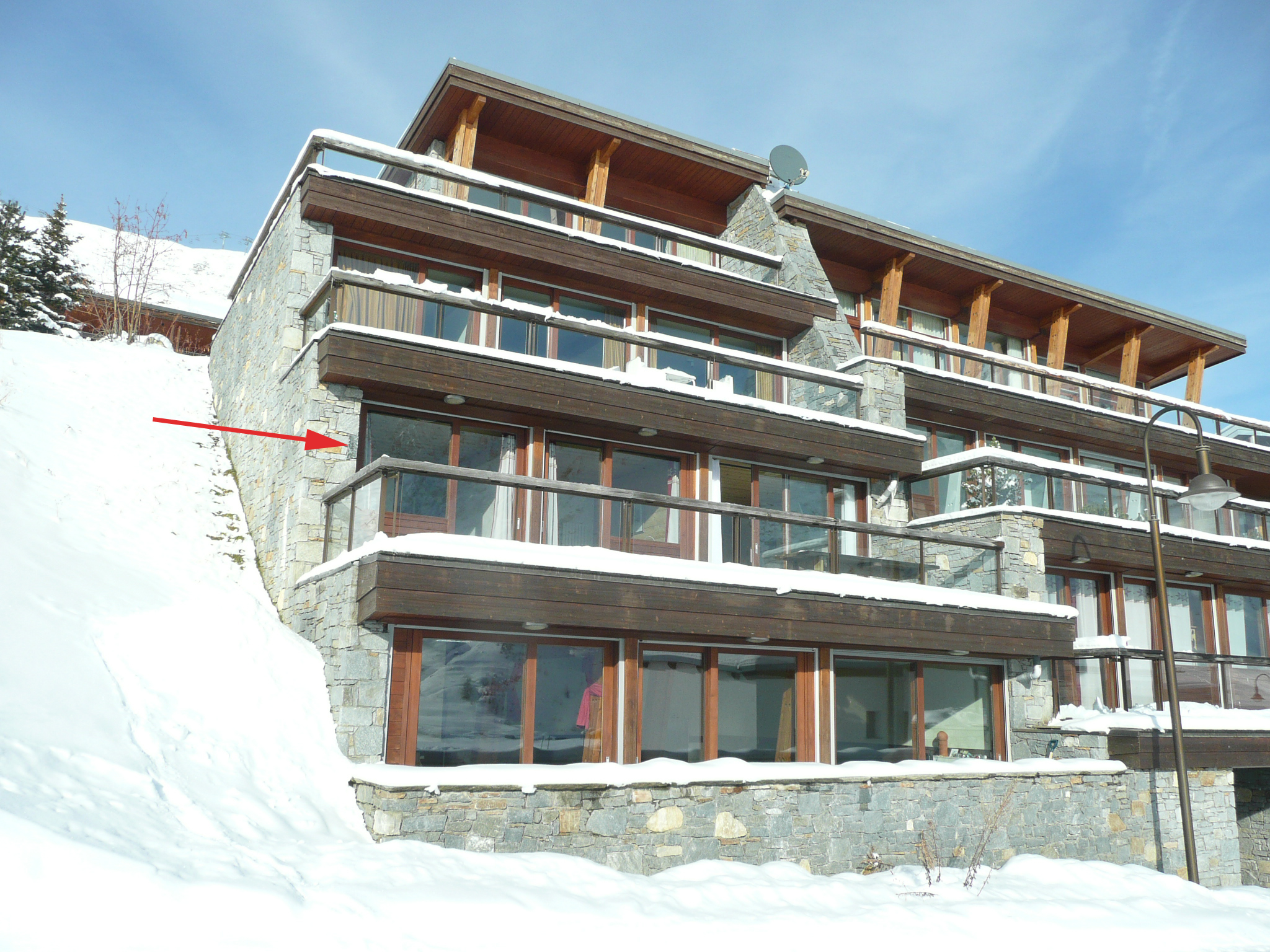 Chalet Yosemite, 3