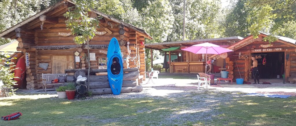 Eaux Vives Rafting